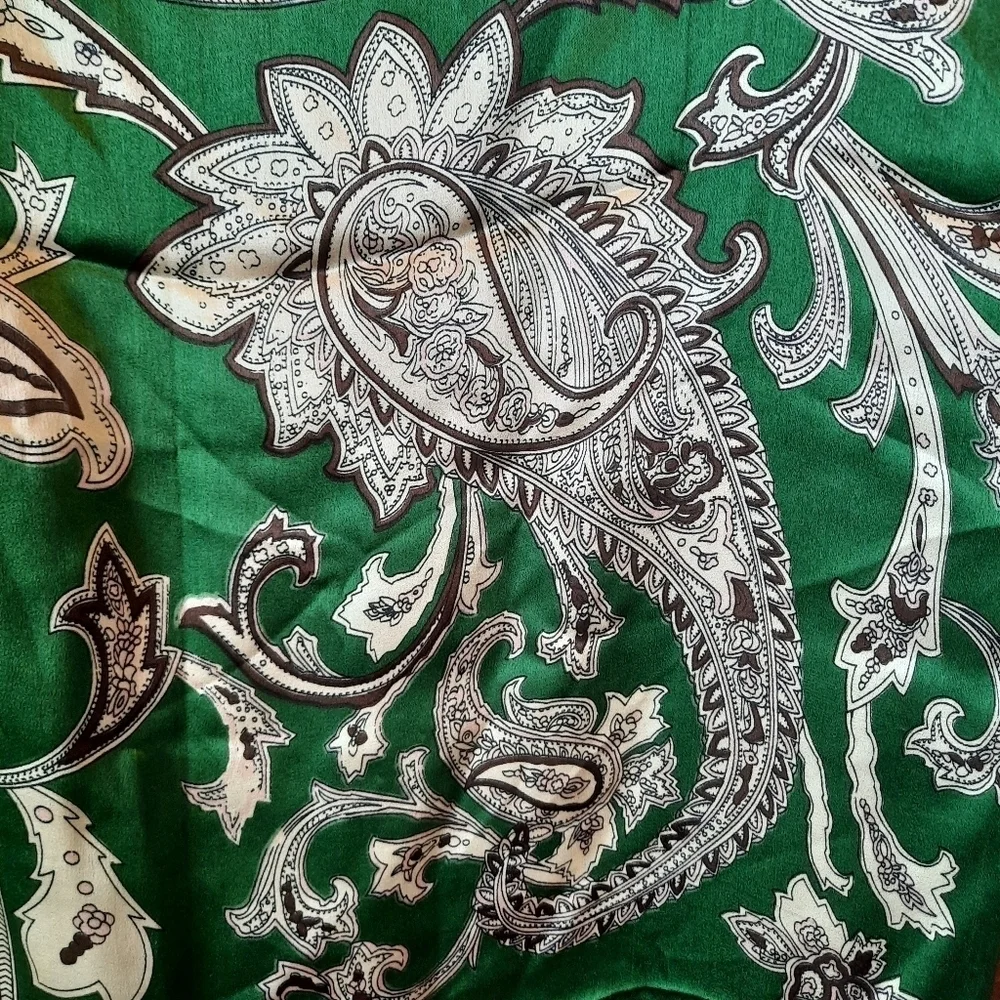 Vintage 100% Thai Silk Dark Green Brown Paisley Print Patterned Scarf